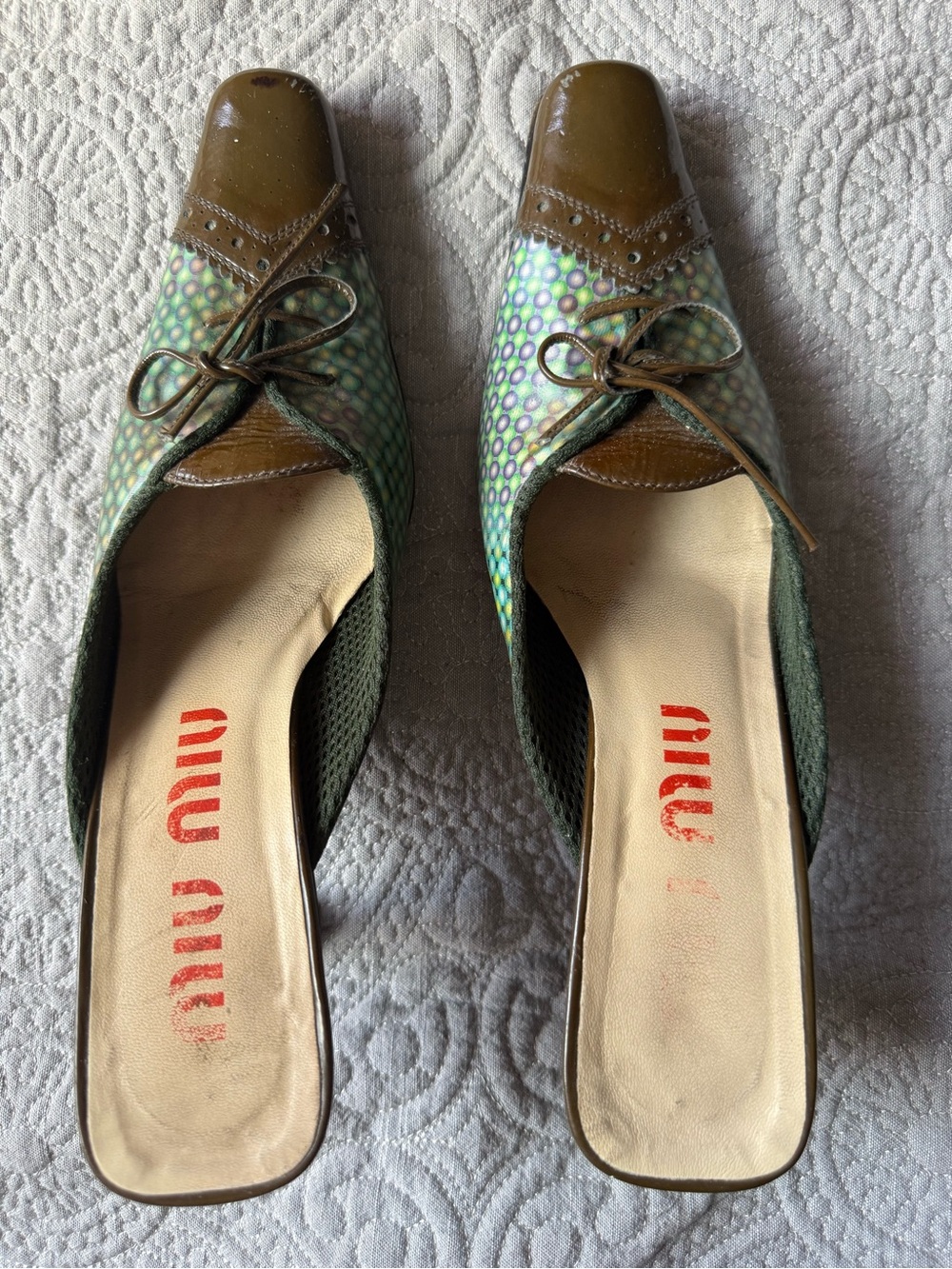 MIU MUI Women's Vintage Green Holographic Lace-Up Oxford Shoe